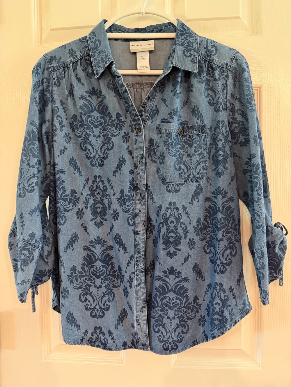 Alfred Dunner Women's Blue Printed Chambray Button-Down Shirt